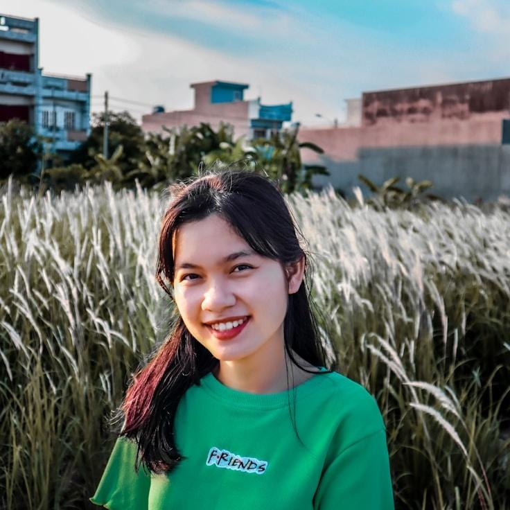 Portrait of Maya Kapoor meditation instructor